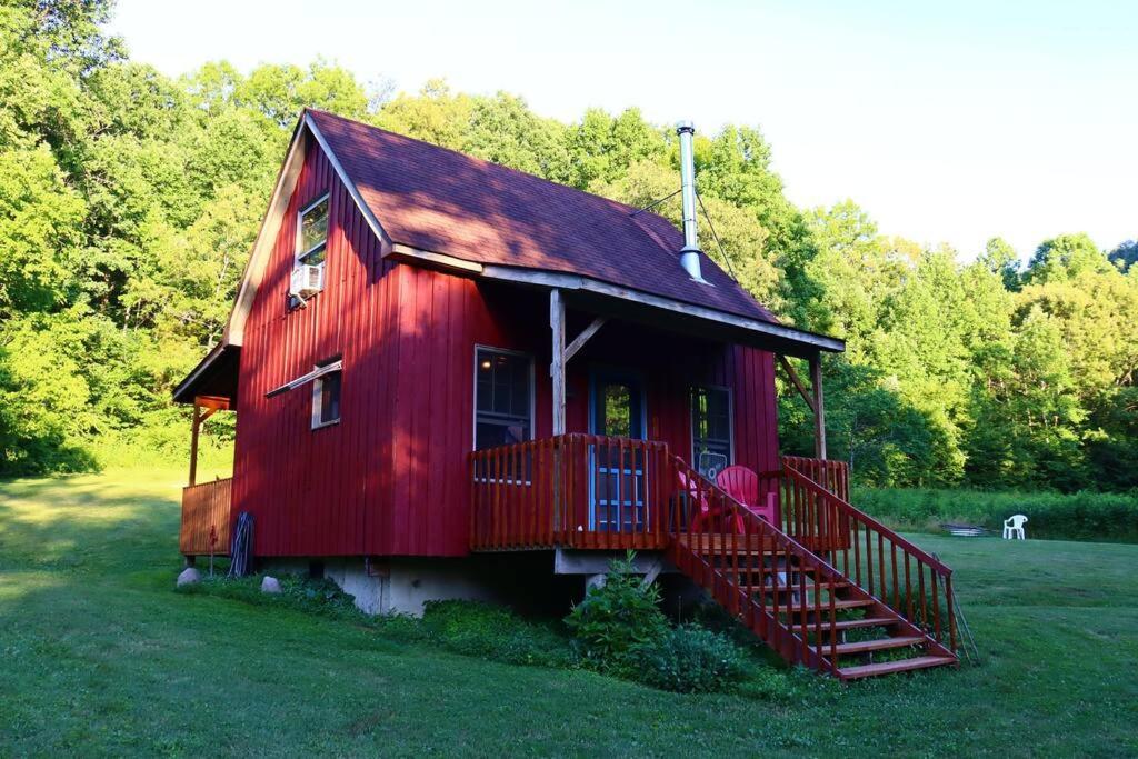 Secluded Cabin On Red Haven Farm Irvine Екстериор снимка